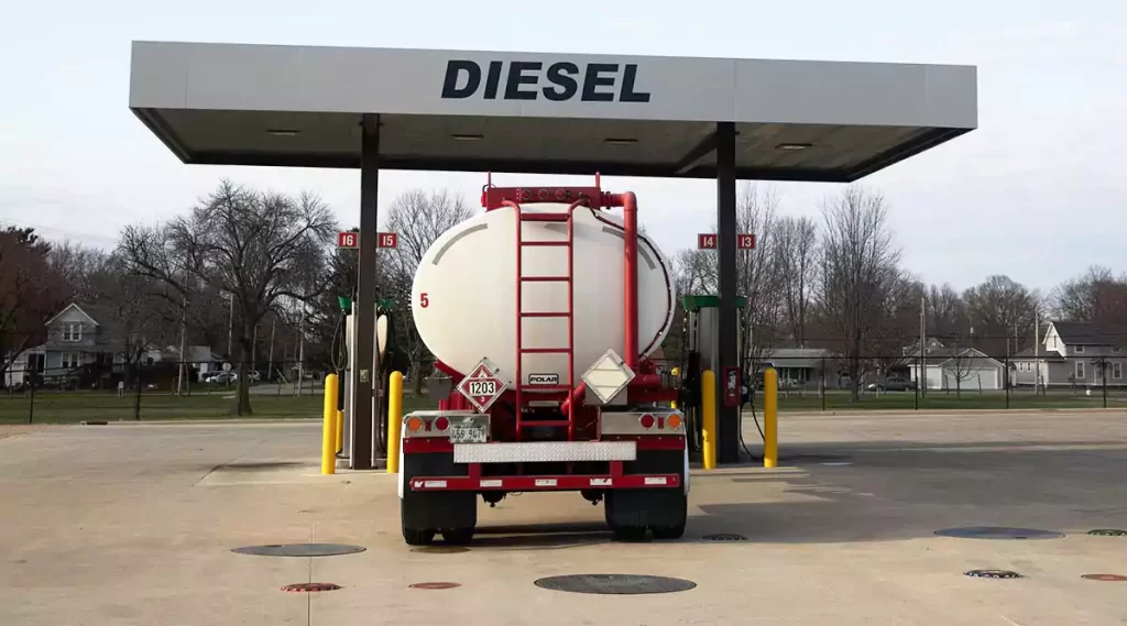 گازوئیل-چیست-و-در-چه-مواردی-استفاده-می-شود؟-1